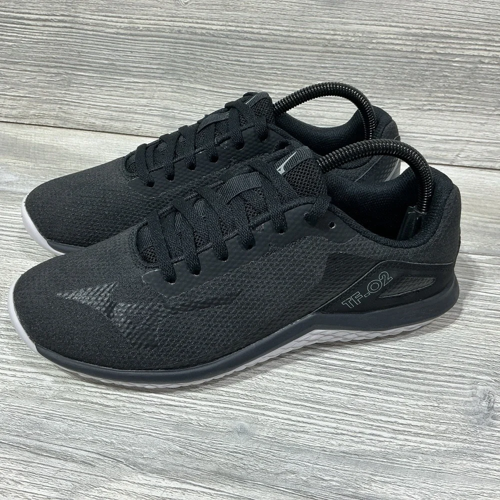 Mizuno Tf-02 Cross Trainer Performance Sneakers Shoes Black Men's Size 7